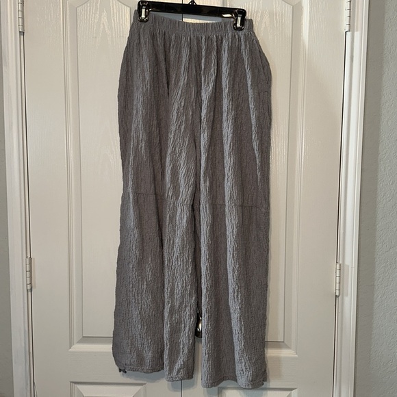 Out From Under Crinkle Elastic Pants Wide legs with drawstring size XS Gray - Picture 2 of 15